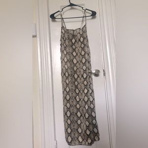 Brand: “See You Monday”     Size: small     Color: snakeskin print